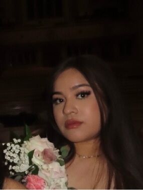 Meet your Posher, Anahi